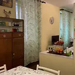 Apartment Carducci *