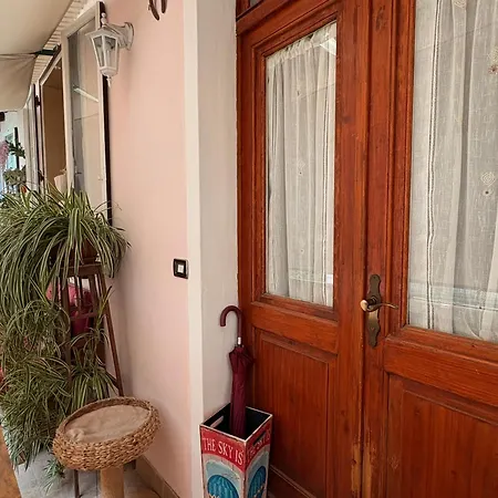 Carducci شقة